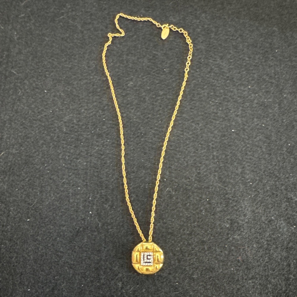 Guy Laroche Vintage Gold Tone Logo Medallion Necklace 18" EUC Rare!
